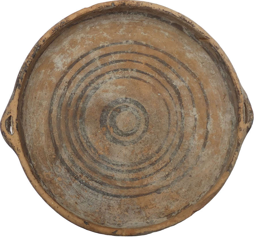 A Cypriote Bichrome Ware bowl, c. 700-475 B.C.