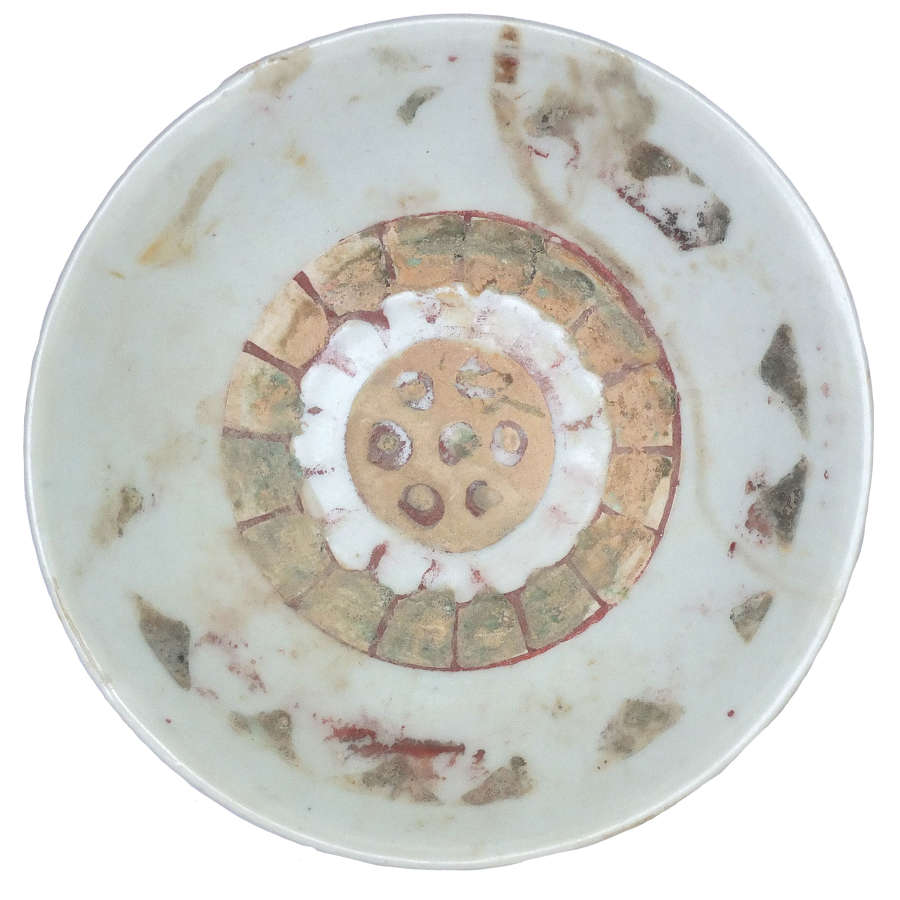 A Chinese Tek Sing shipwreck Swatow 'lotus' dish, c. 1822 A.D.