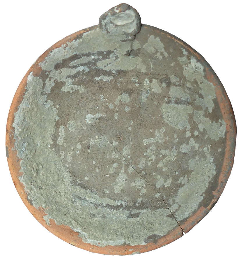 A Chinese shipwreck circular saucer lamp, Vung Tau cargo, c. 1690 A.D.