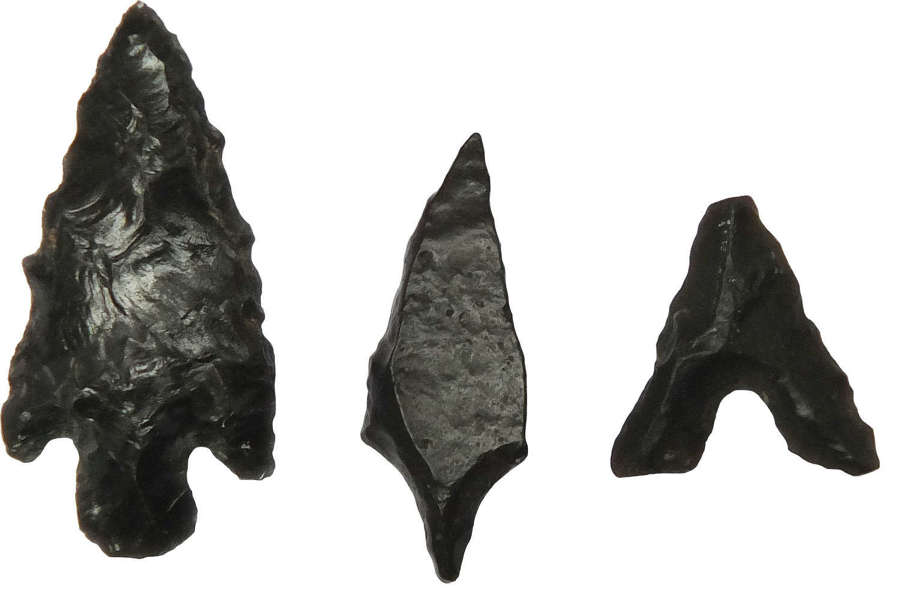 A group of three Saharan Neolithic arrowheads, c. 6500-4000 B.C.