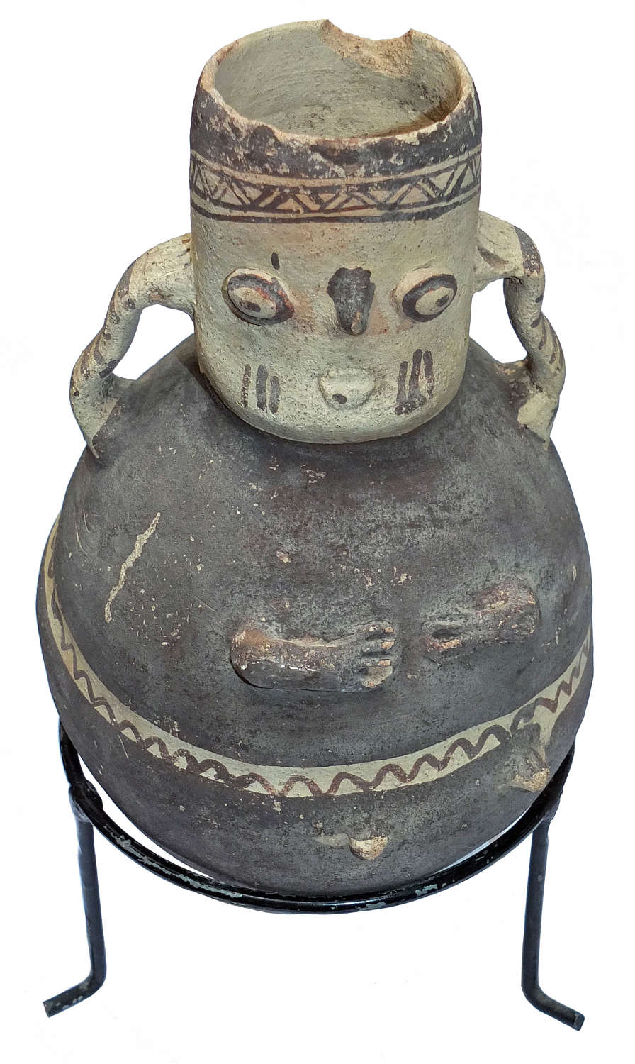 A Chancay ovoid pottery vessel, Peru, c. 1000-1400 A.D.
