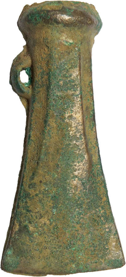A Late Bronze Age copper alloy socketed axehead, c. 900-800 B.C.